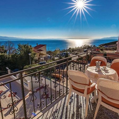Stunning Apartment In Volosko With House Sea View Екстериор снимка