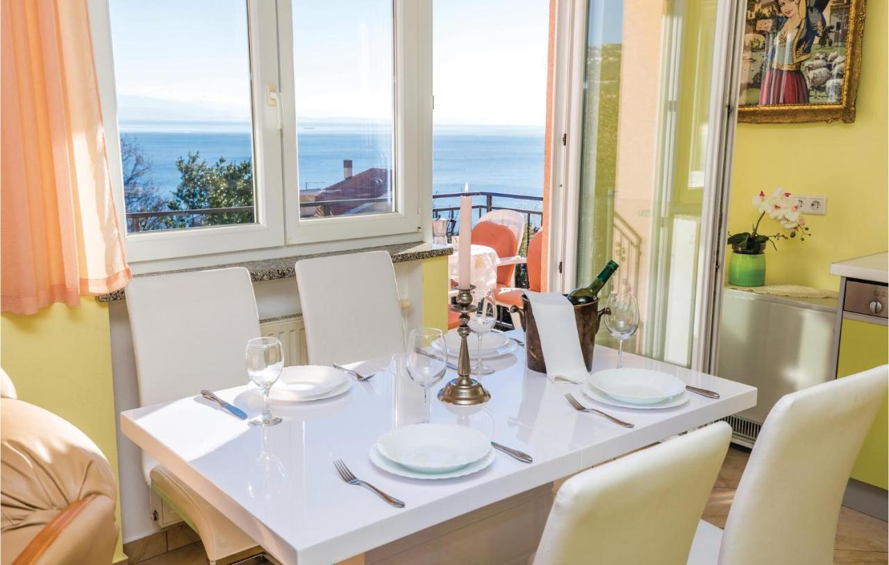 Stunning Apartment In Volosko With House Sea View Екстериор снимка