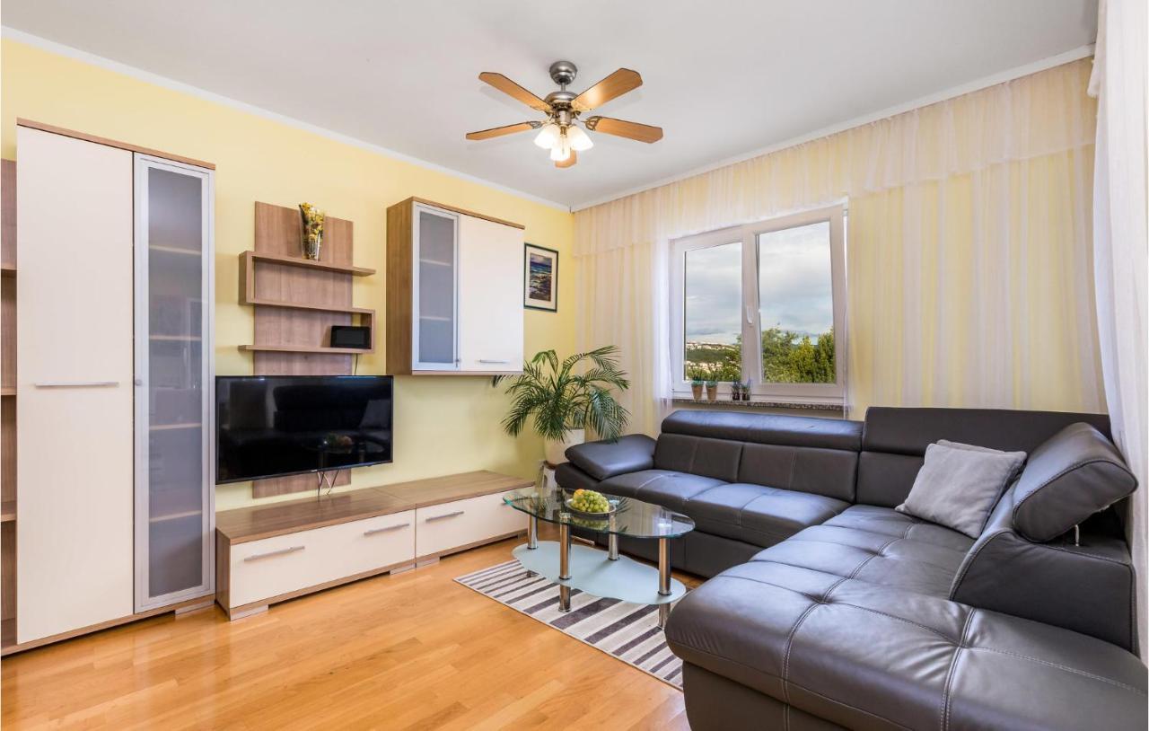 Stunning Apartment In Volosko With House Sea View Екстериор снимка