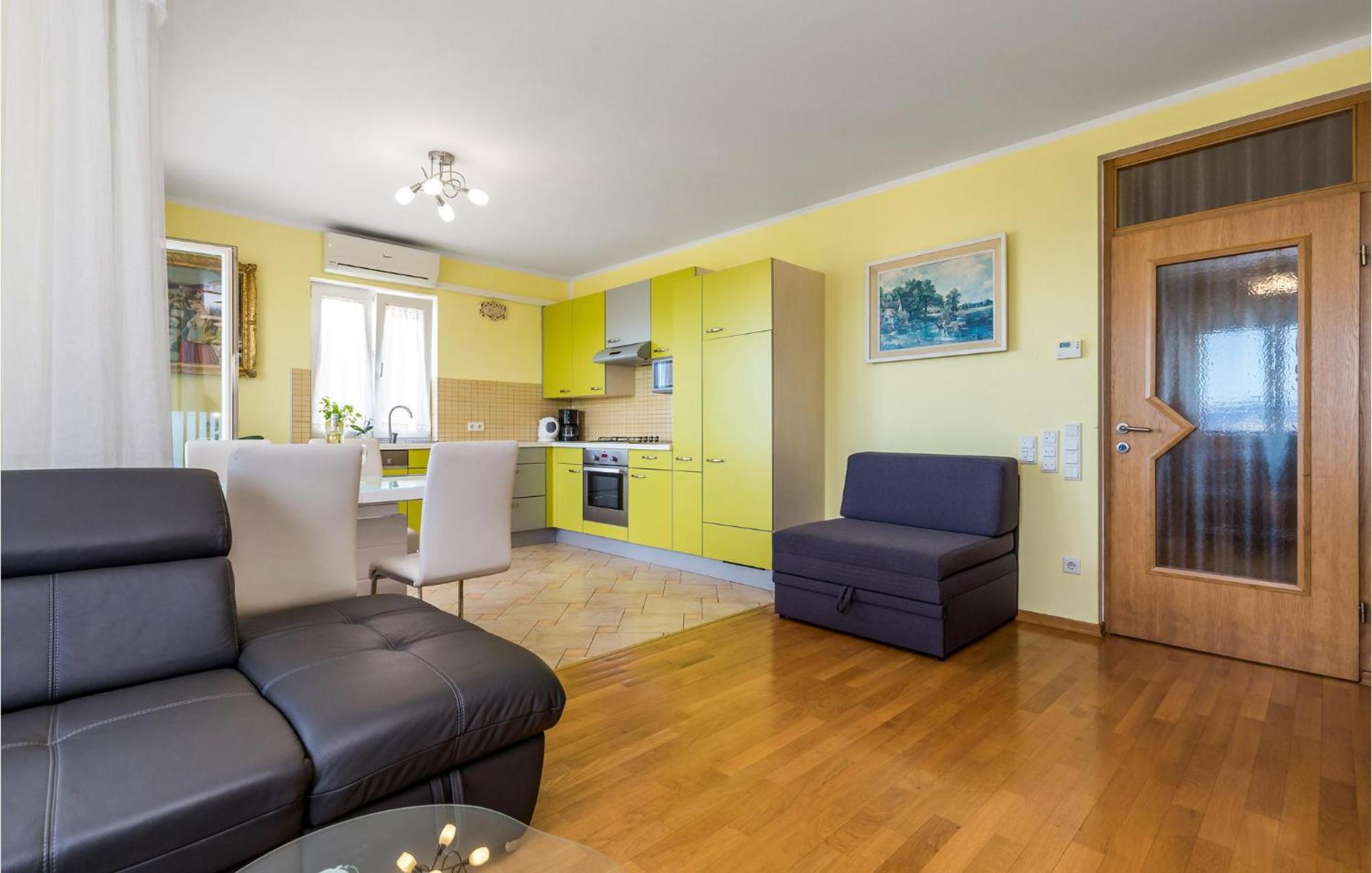 Stunning Apartment In Volosko With House Sea View Екстериор снимка